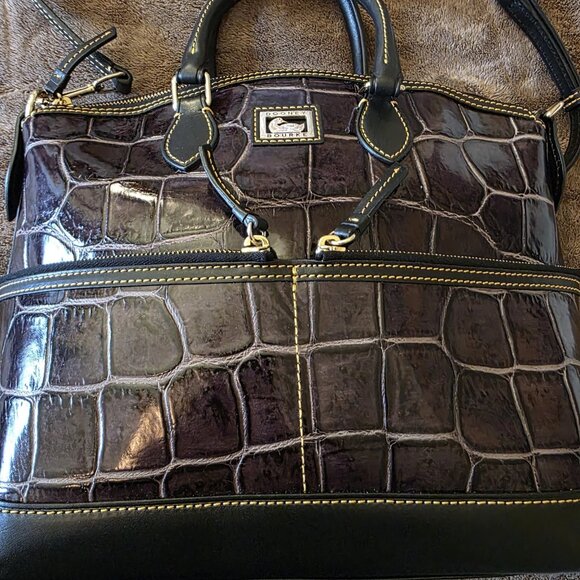 Dooney & Bourke Dillen Croco Embossed Double Pocket Satchel Brown Leather Bag - Picture 9 of 16